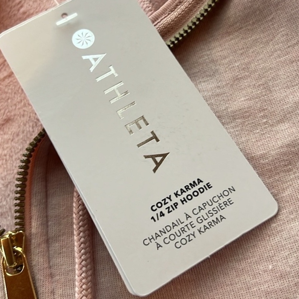 Athleta Soft Pink Cozy Karma Hoodie with Gold Zipper